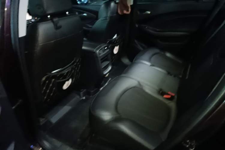 Used Buick Envision 2021 532T Two-Wheel-Drive Leading Version Left Rear Seat