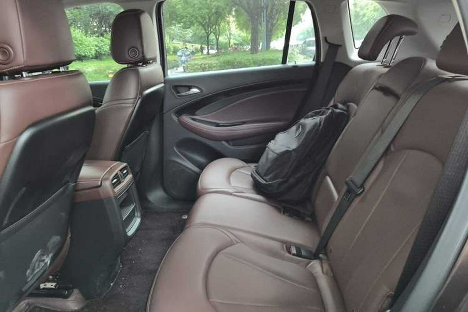 Used Buick Envision 2021 532T Two-Wheel-Drive Luxury Version Left Rear Seat