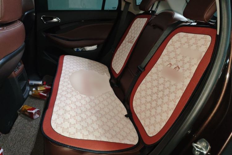 Used Buick Envision 2021 532T Two-Wheel-Drive Luxury Version Left Rear Seat
