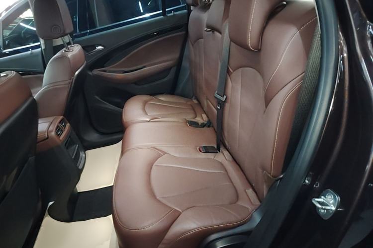 Used Buick Envision 2021 532T Two-Wheel-Drive Luxury Version Left Rear Seat