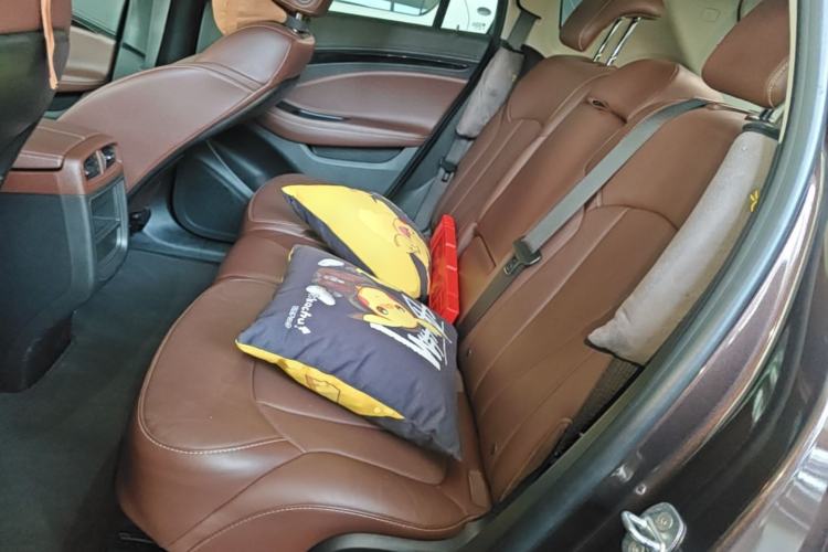 Used Buick Envision 2021 532T Two-Wheel-Drive Luxury Version Left Rear Seat