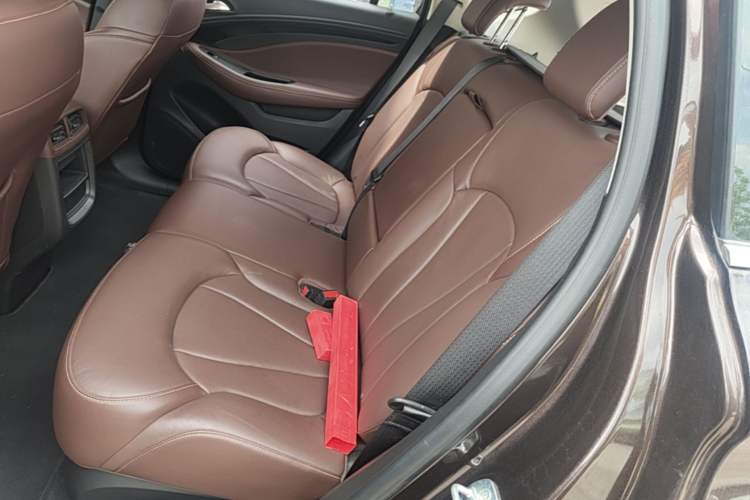 Used Buick Envision 2021 532T Two-Wheel-Drive Elite Version Left Rear Seat