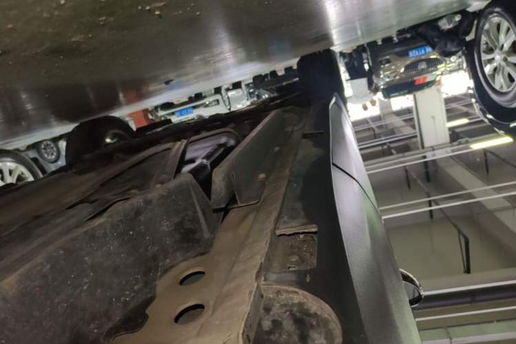 Used Buick Envision 2021 532T Two-Wheel-Drive Luxury Version Left Side Sill