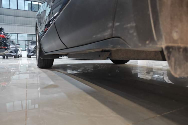 Used Buick Envision 2021 532T Two-Wheel-Drive Elite Version Left Side Sill
