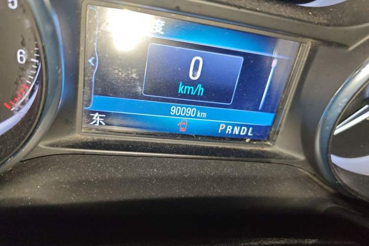 Used Buick Envision 2021 532T Two-Wheel-Drive Luxury Version Odometer Close Up