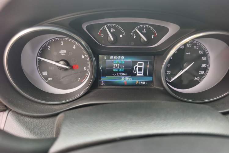 Used Buick Envision 2021 532T Two-Wheel-Drive Leading Version Odometer Close Up