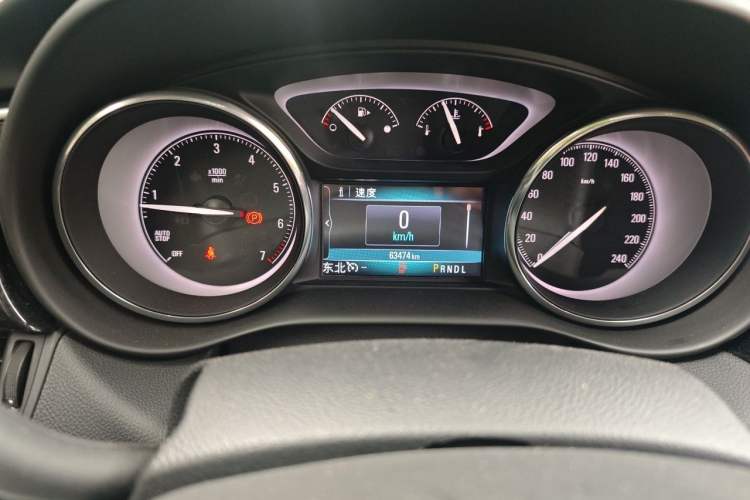 Used Buick Envision 2021 532T Two-Wheel-Drive Elite Version Odometer Close Up