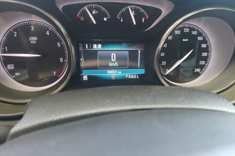 Used Buick Envision 2021 532T Two-Wheel-Drive Elite Version Odometer Close Up