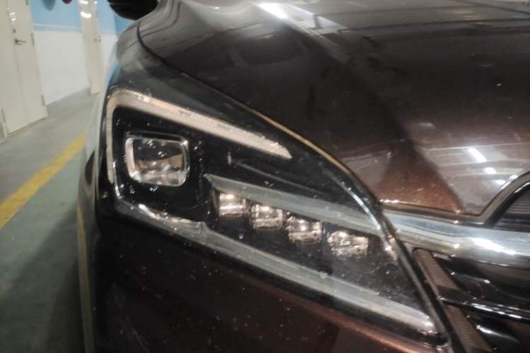 Used Buick Envision 2021 532T Two-Wheel-Drive Elite Version Right Front Headlight