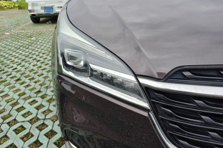Used Buick Envision 2021 532T Two-Wheel-Drive Elite Version Right Front Headlight