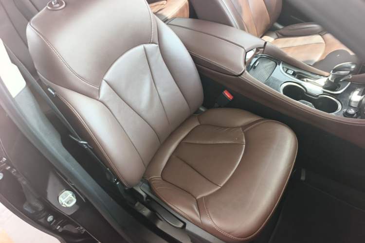 Used Buick Envision 2021 532T Two-Wheel-Drive Elite Version Right Front Seat