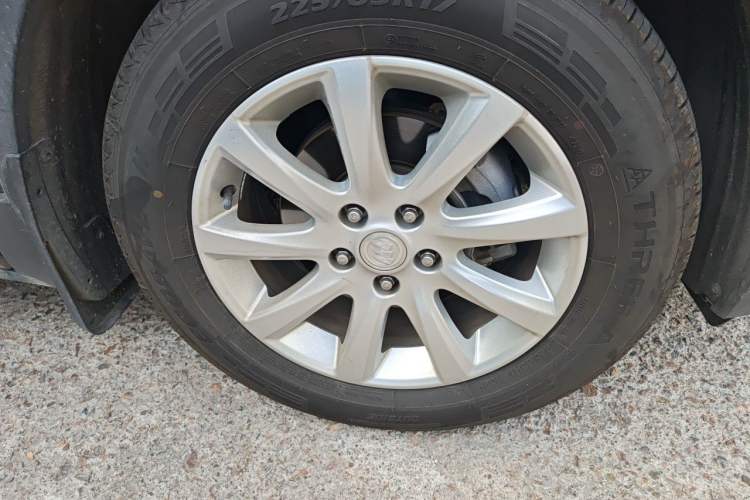 Used Buick Envision 2021 532T Two-Wheel-Drive Elite Version Right Front Wheel Hub