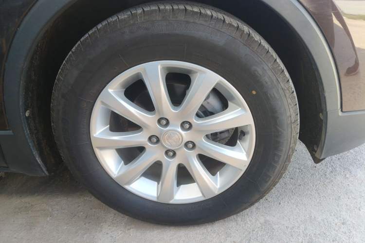 Used Buick Envision 2021 532T Two-Wheel-Drive Elite Version Right Front Wheel Hub