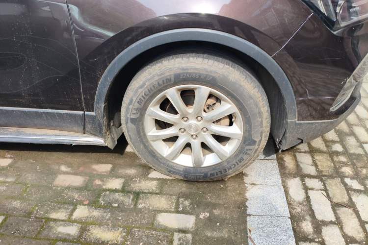 Used Buick Envision 2021 532T Two-Wheel-Drive Leading Version Right Front Wheel Hub