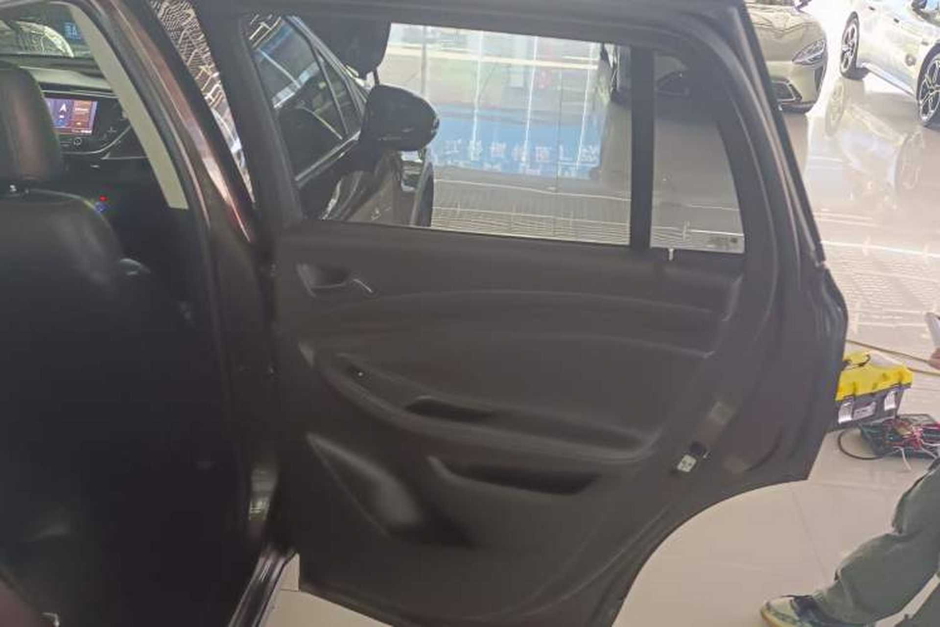 Used Buick Envision 2021 532T Two-Wheel-Drive Leading Version Right Rear Door Interior