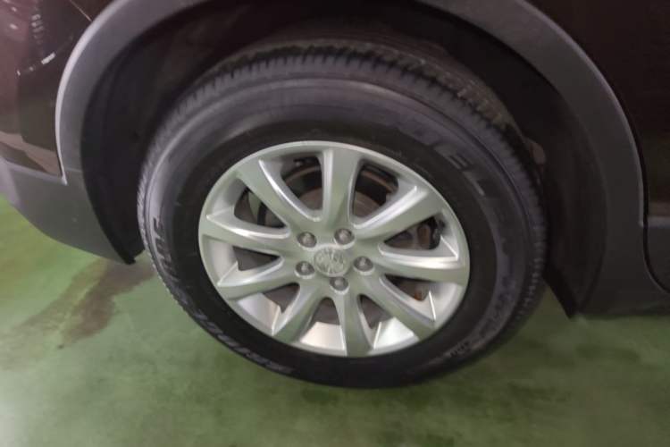 Used Buick Envision 2021 532T Two-Wheel-Drive Luxury Version Right Rear Wheel Hub