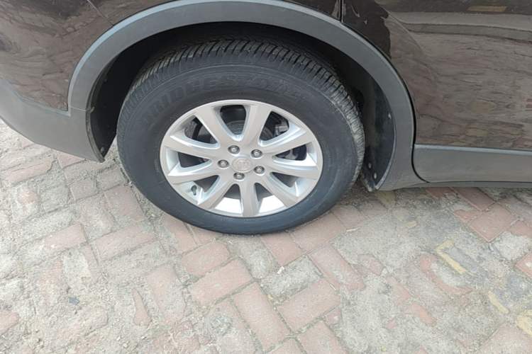 Used Buick Envision 2021 532T Two-Wheel-Drive Elite Version Right Rear Wheel Hub