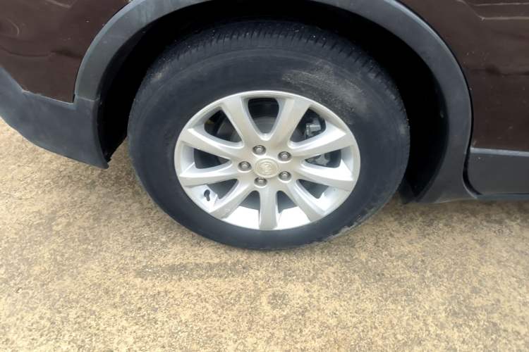 Used Buick Envision 2021 532T Two-Wheel-Drive Elite Version Right Rear Wheel Hub