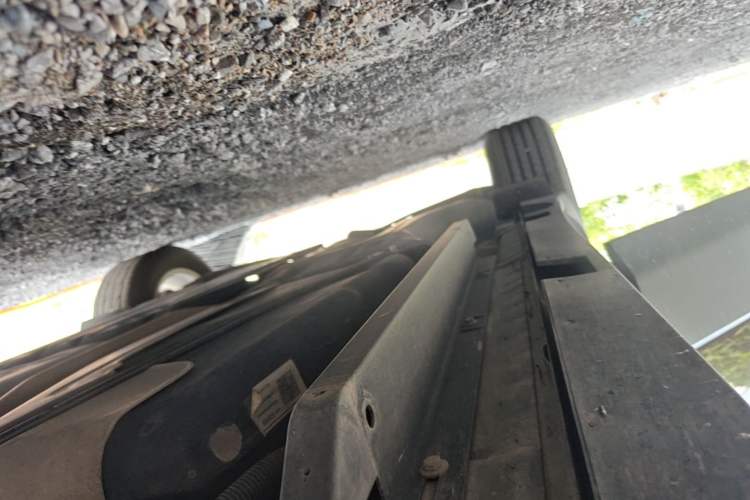Used Buick Envision 2021 532T Two-Wheel-Drive Elite Version Right Side Sill