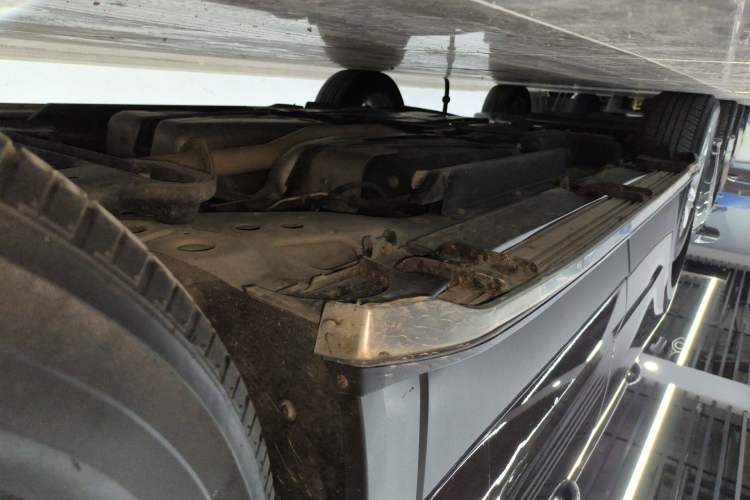 Used Buick Envision 2021 532T Two-Wheel-Drive Luxury Version Right Side Sill
