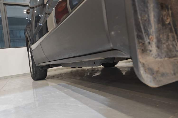 Used Buick Envision 2021 532T Two-Wheel-Drive Elite Version Right Side Sill
