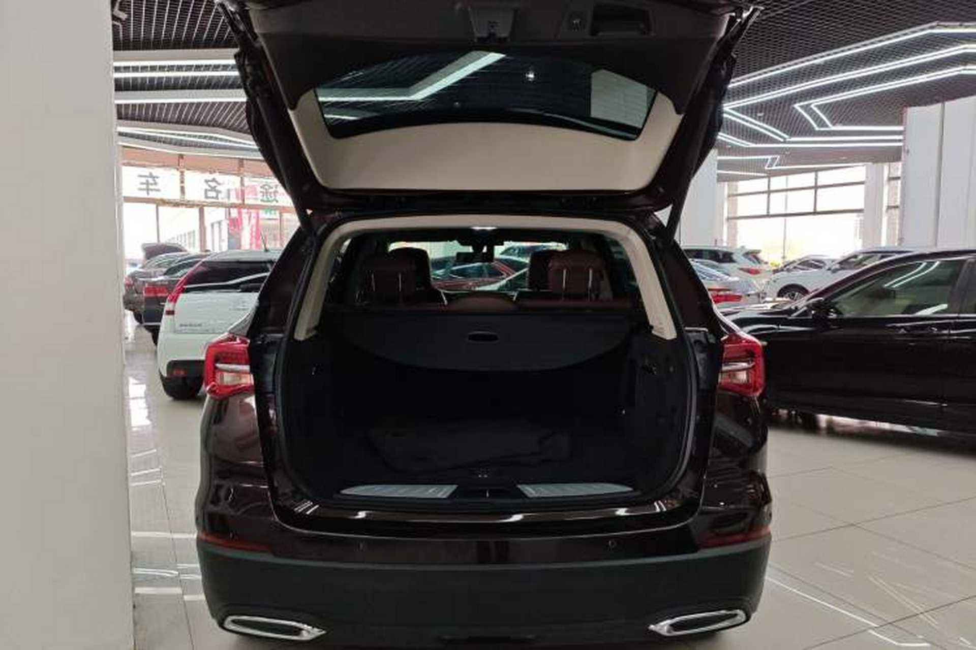 Used Buick Envision 2021 532T Two-Wheel-Drive Luxury Version Trunk