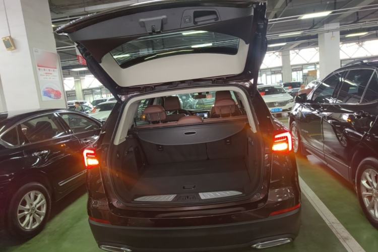 Used Buick Envision 2021 532T Two-Wheel-Drive Luxury Version Trunk
