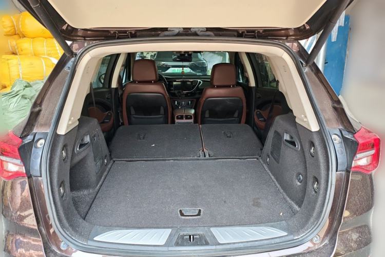 Used Buick Envision 2021 532T Two-Wheel-Drive Luxury Version Trunk