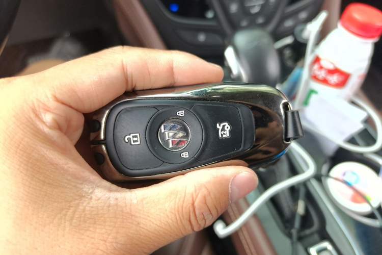 Used Buick Envision 2021 532T Two-Wheel-Drive Elite Version Vehicle Key