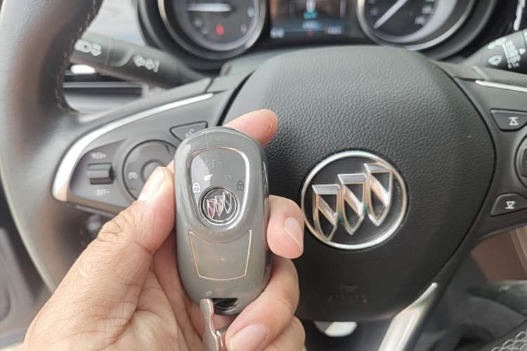 Used Buick Envision 2021 532T Two-Wheel-Drive Elite Version Vehicle Key