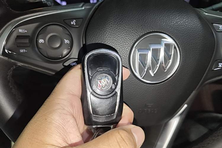 Used Buick Envision 2021 532T Two-Wheel-Drive Elite Version Vehicle Key