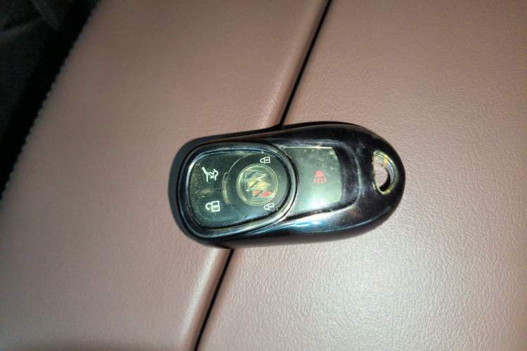 Used Buick Envision 2021 532T Two-Wheel-Drive Luxury Version Vehicle Key
