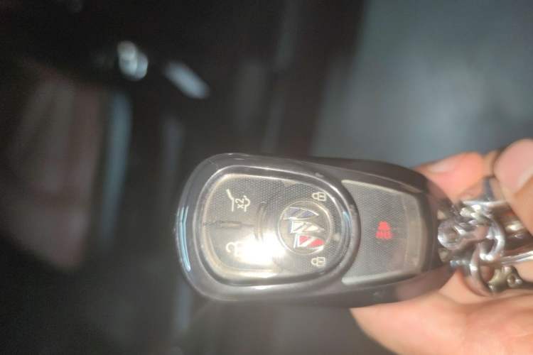 Used Buick Envision 2021 532T Two-Wheel-Drive Luxury Version Vehicle Key