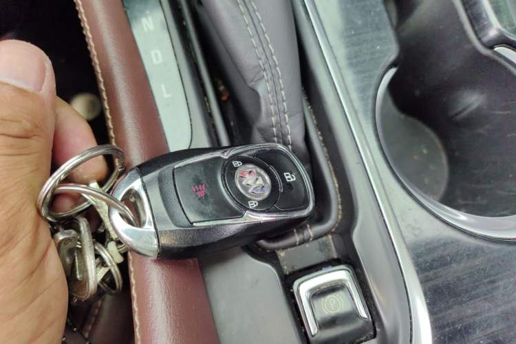 Used Buick Envision 2021 532T Two-Wheel-Drive Elite Version Vehicle Key