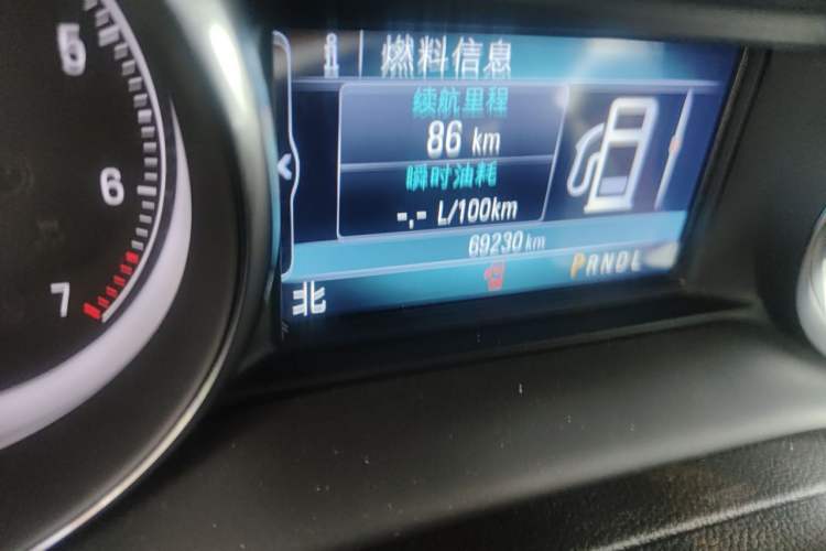 Used Buick Envision 2021 532T Two-Wheel-Drive Elite Version Odometer Close Up