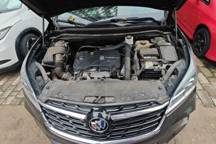 Used Buick Envision 2021 532T Two-Wheel-Drive Elite Version Engine Bay