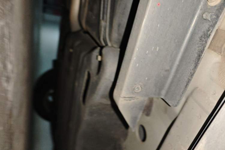 Used Buick Envision 2021 532T Two-Wheel-Drive Luxury Version Chassis Rear Right