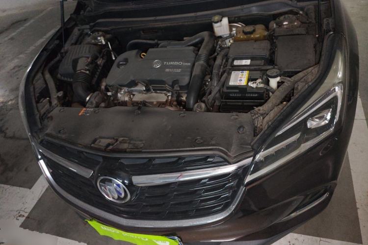 Used Buick Envision 2021 532T Two-Wheel-Drive Luxury Version Engine Bay