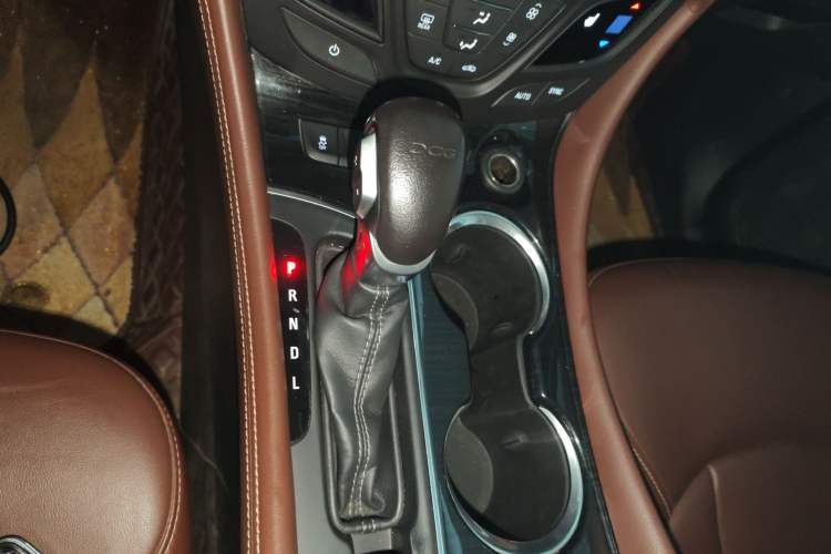 Used Buick Envision 2021 532T Two-Wheel-Drive Elite Version Gear Lever