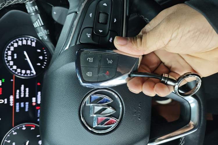 Used Buick Envision 2021 Encore Plus 652T Five-Seat Luxury Model Interior 1