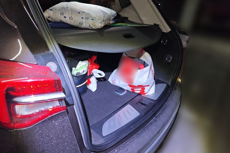 Used Buick Envision 2021 532T Two-Wheel-Drive Luxury Version Trunk