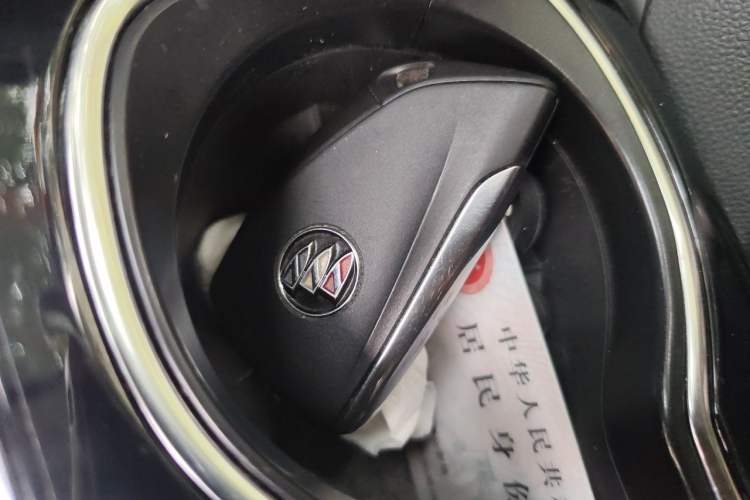 Used Buick Envision 2021 Encore Plus 652T Five-Seat Luxury Model Vehicle Key