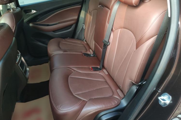 Used Buick Envision 2021 532T Two-Wheel-Drive Luxury Version Left Rear Seat