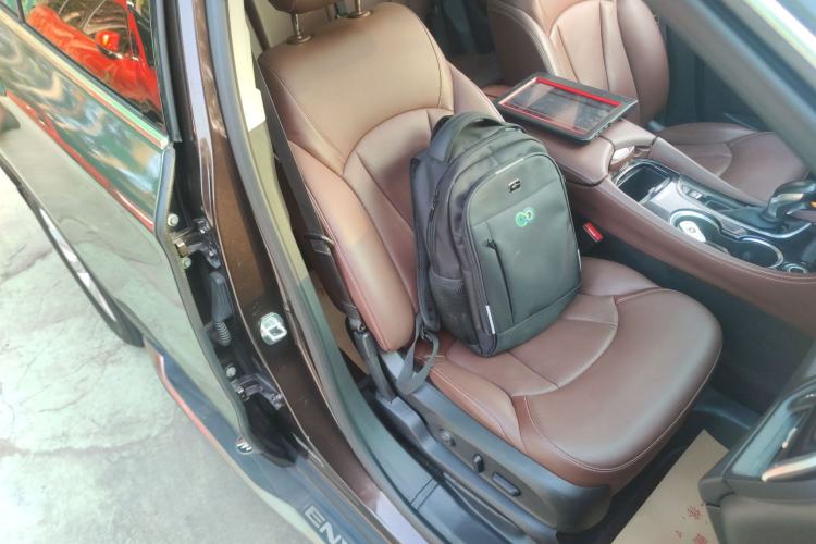 Used Buick Envision 2021 532T Two-Wheel-Drive Luxury Version Right Front Seat