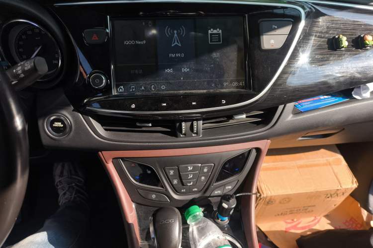 Used Buick Envision 2021 532T Two-Wheel-Drive Elite Version Audio And AC Panel