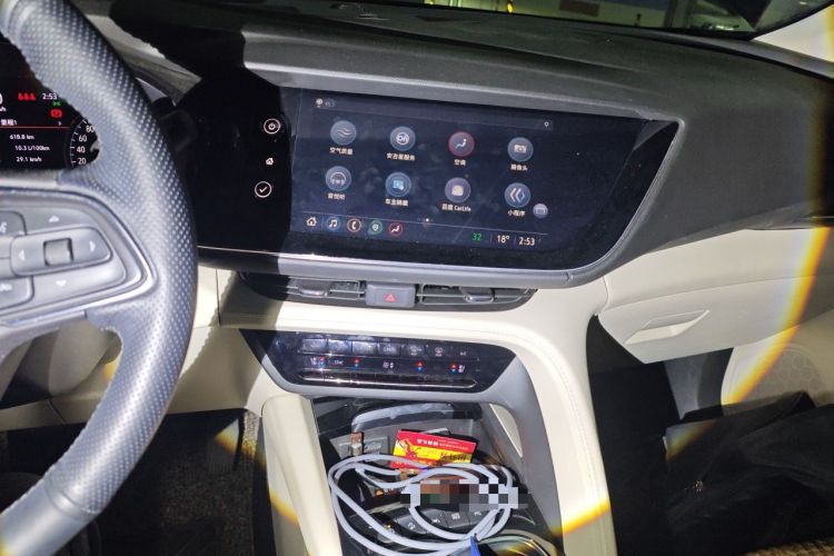 Used Buick Envision 2021 Encore Plus Avenir Aivia 7-Seater Edition Audio And AC Panel