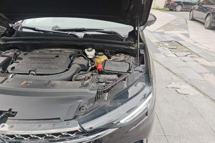Used Buick Envision 2021 Encore Plus Avenir Aivia 7-Seater Edition Engine Bay Left