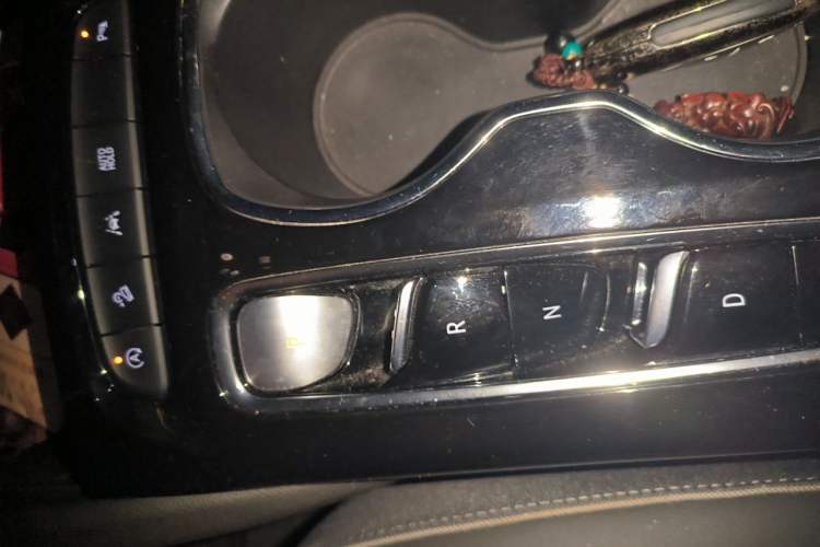 Used Buick Envision 2021 Encore Plus 652T Five-Seat All-Wheel-Drive Luxury Model Gear Lever