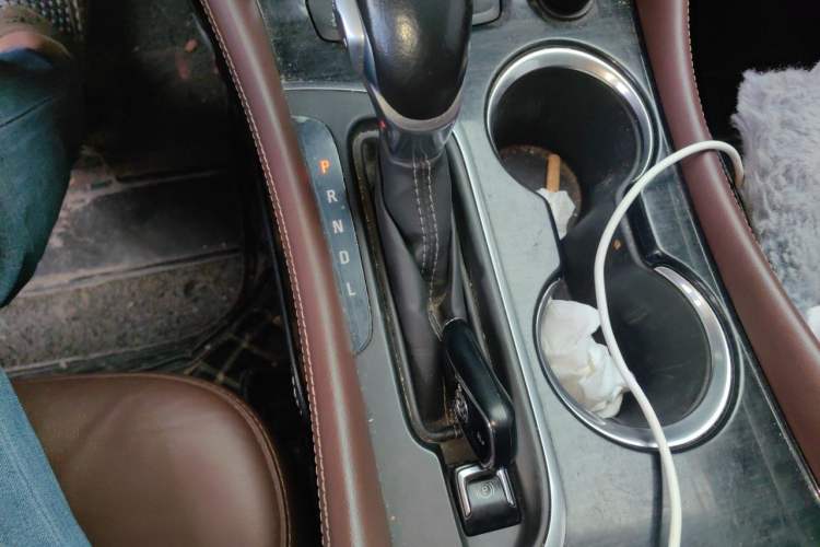 Used Buick Envision 2021 532T Two-Wheel-Drive Elite Version Gear Lever