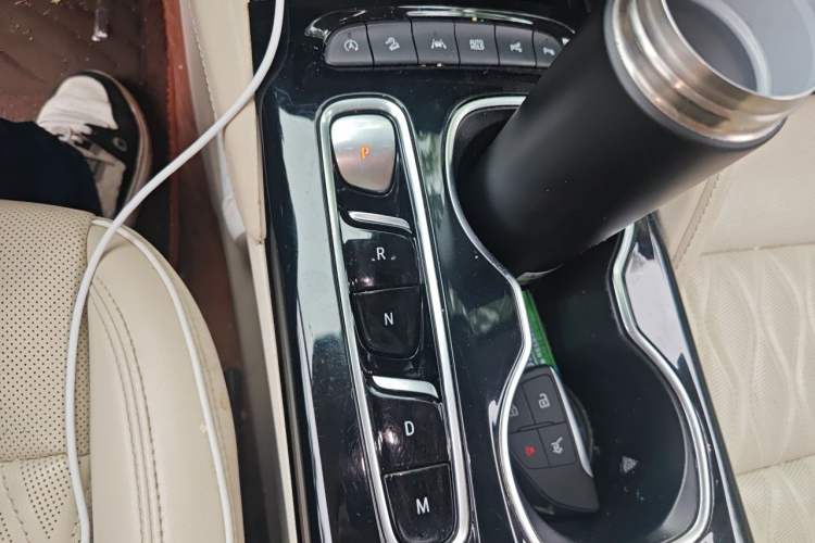 Used Buick Envision 2021 Encore Plus Avenir Aivia 7-Seater Edition Gear Lever